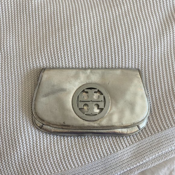 Tory Burch Handbags - Tory Burch Silver Clutch